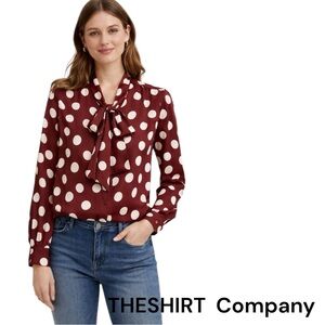 THESHIRT Rochelle Behrens Maroon Polka Dot Tie Neck Women’s Blouse Size M